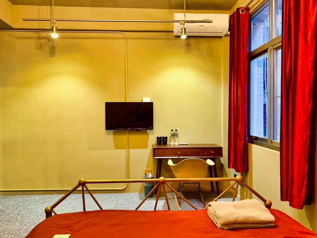 Loft Wo Design Inn Tainan Exterior foto